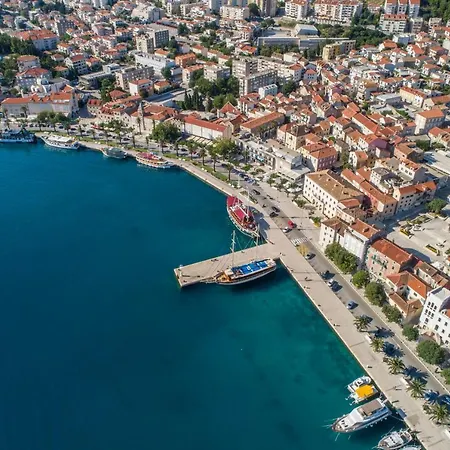 Libertas Apartament Makarska