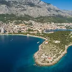 Libertas Lägenhet Makarska